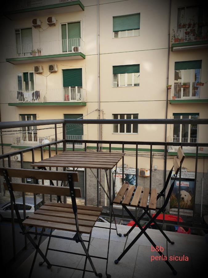 Perla Sicula Acomodação com café da manhã Catânia Exterior foto